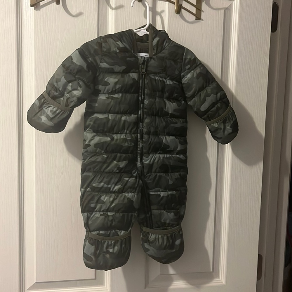 Baby 100 Recycled Lightweight Puffer One Piece  color green camo
